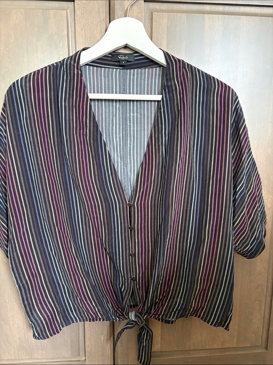 Rails Tops - Rails Striped Button-Front Tie Hem Top in different shades of blue,pink,yellow